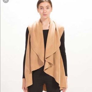 Look Shawl Vest * NWT